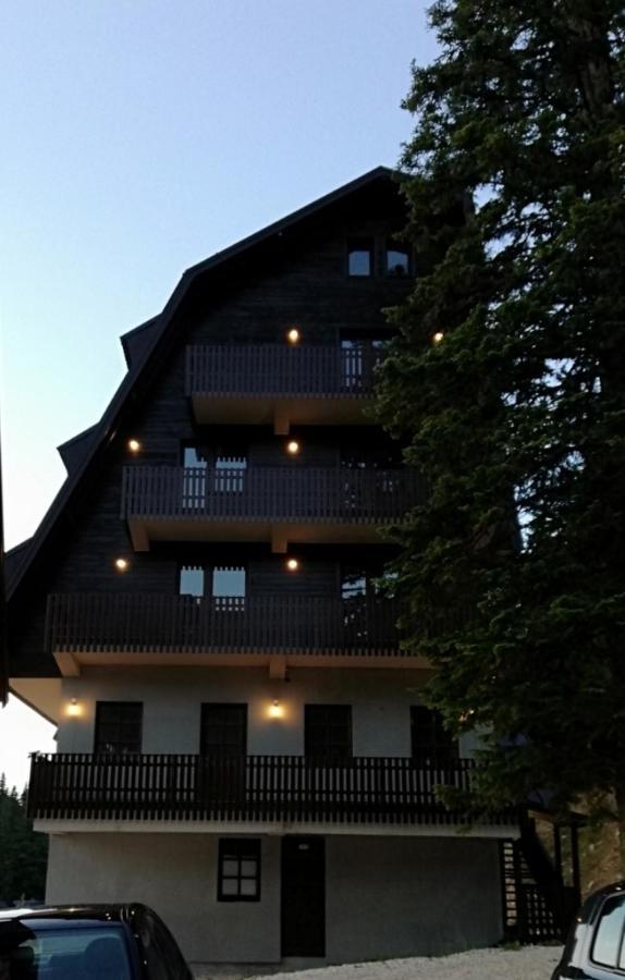 Jelka Apartmani Jahorina Eksteriør billede
